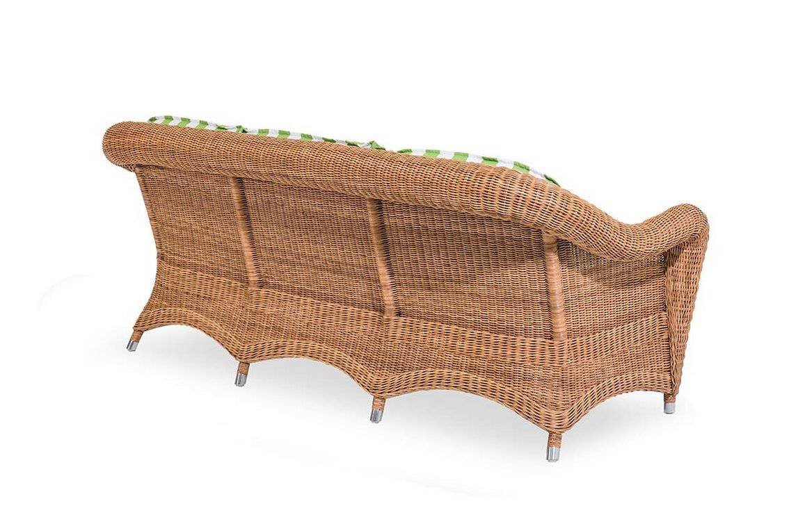 Consueto-Over-divano-3-posti-giunchino2 - jollygiunco.eu Divano in vimini naturale per esterni con struttura resistente e stile rustico.