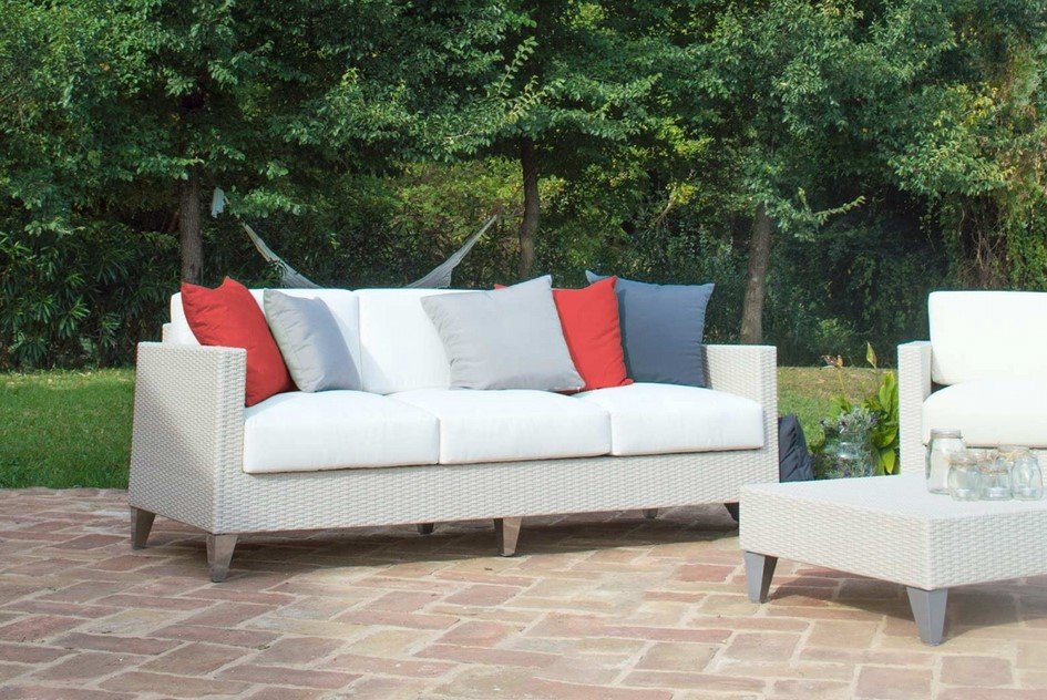 Yuli divano 3 posti Polyrattan2 jollygiuncoeu