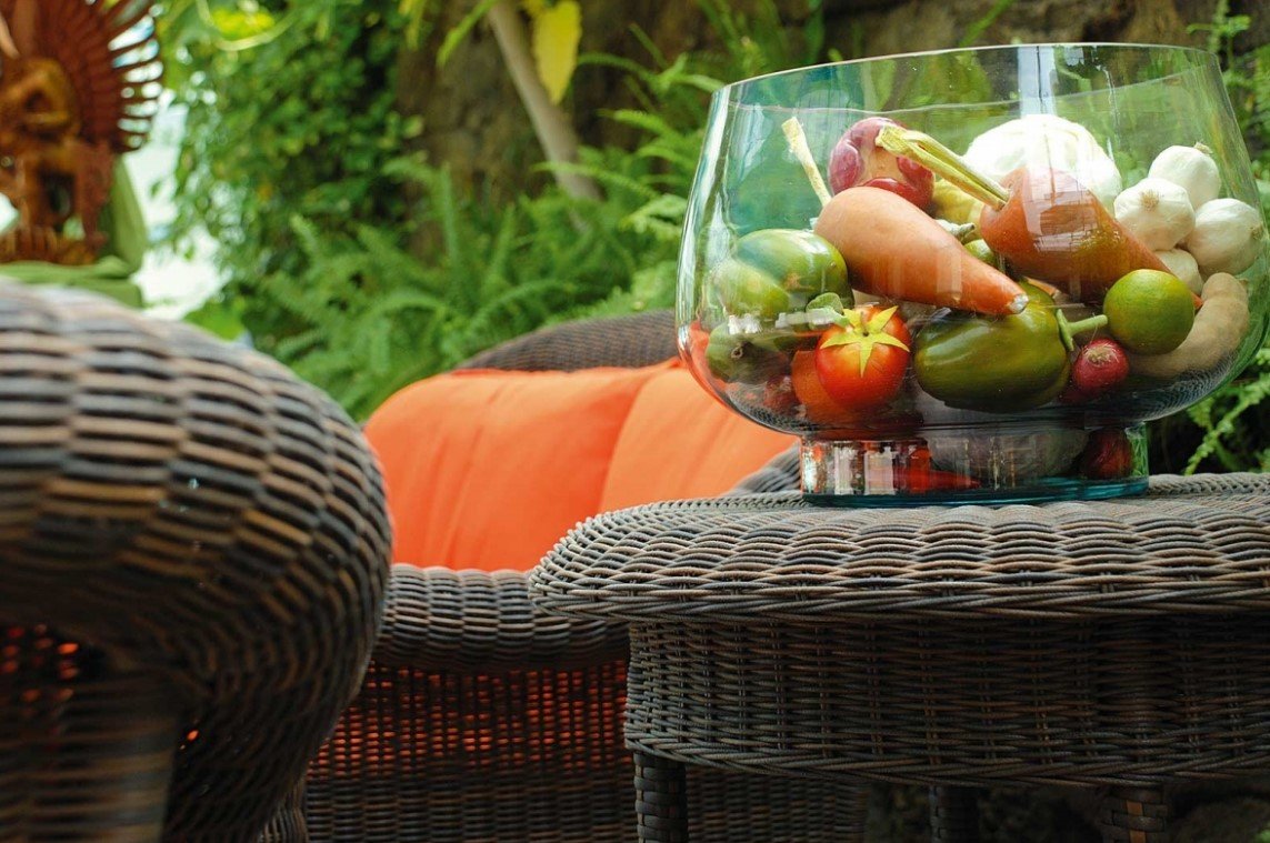 consueto tavolino1 jollygiuncoeu