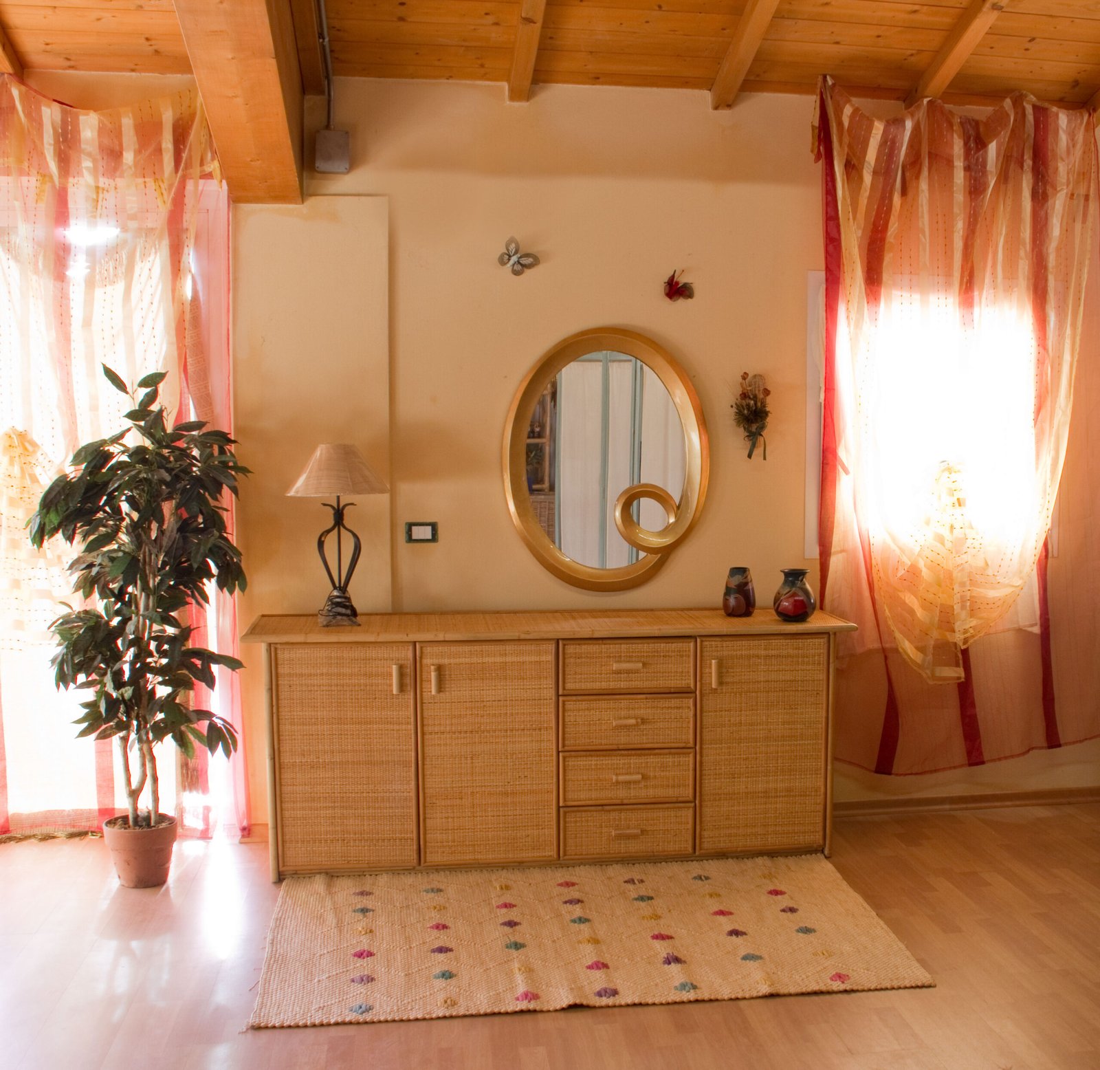 jollygiuncovari5g jollygiuncoeu