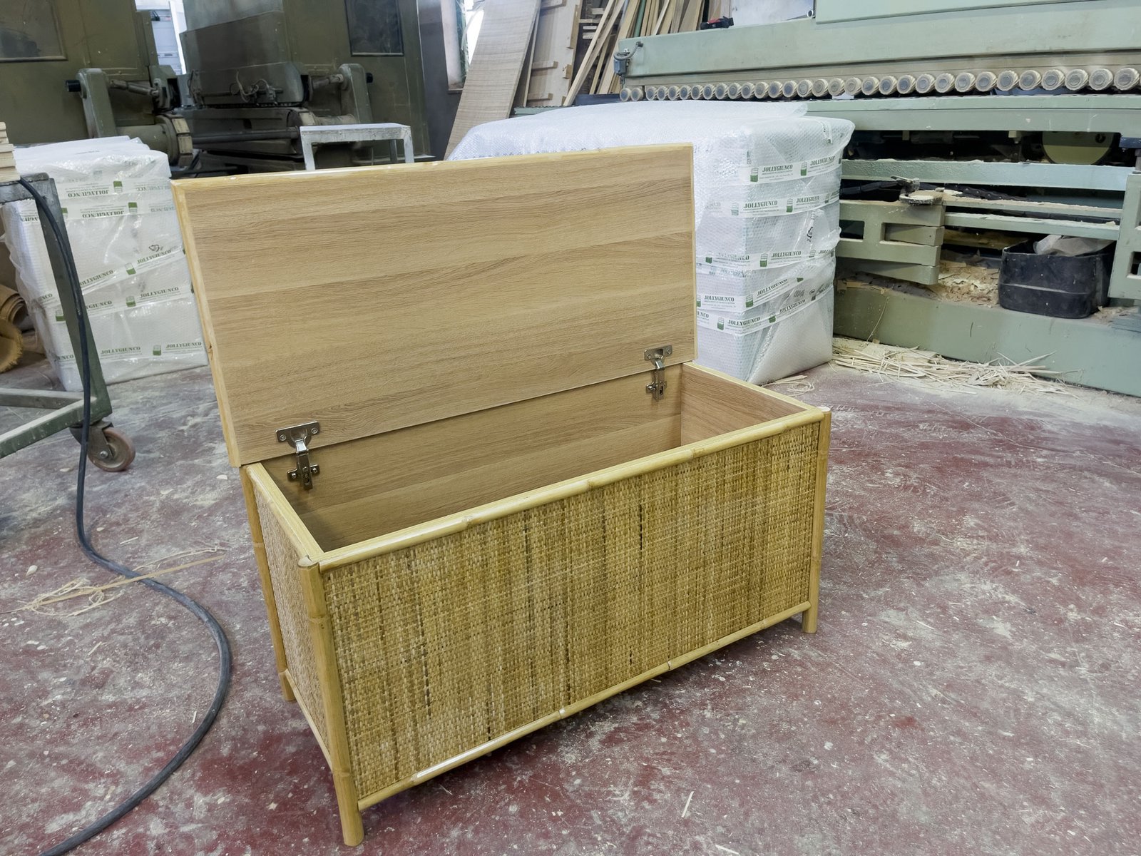 cassapancaManuel jollygiuncoeu