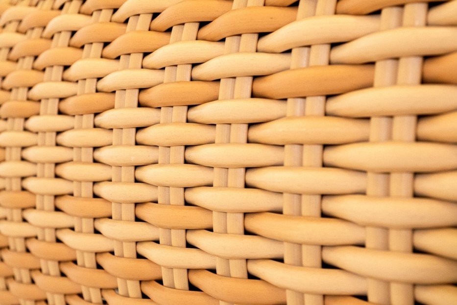 Bombo Divano 3 posti9 jollygiuncoeu close up of interlaced light brown wicker fibers forming a woven pattern like basketweave texture used in baskets or furniture
